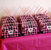 pink skull favor boxes