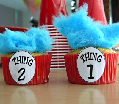 Thing 1 and 2 Cupcakes